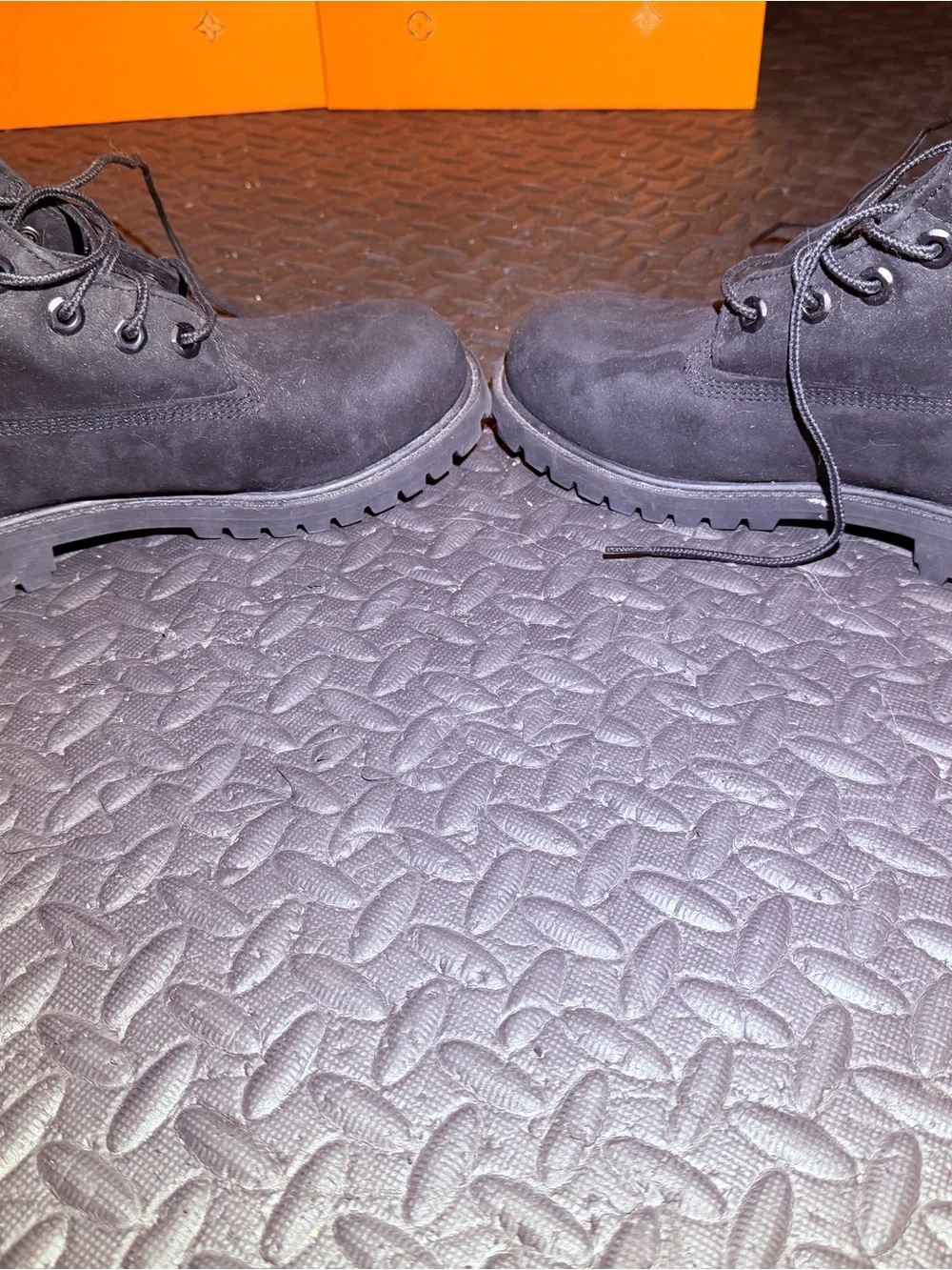 Timberland Boys Black Nubuck Lace-Up Boots No box  Worn 3 times